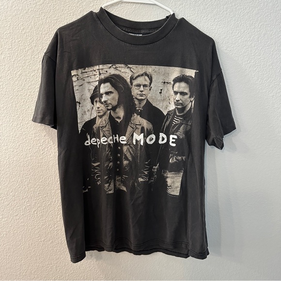 💕 Moving Sale! 💕 
Vintage Depeche Mode Shirt - Picture 1 of 5